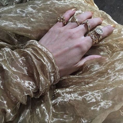 Holly Black, The Heirs, Greek Mythology, Dark Academia, No. 2, Rings For Men, Gold, Beauty, Instagram