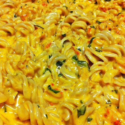 Crawfish Monica in the Pan Cheesy Foods, Crawfish Monica, Creole Kitchen, Southern Foods, Etouffee Recipe, Crawfish Recipes, Louisiana Crawfish, Crawfish Etouffee, Survival Foods