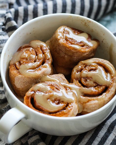 Cinnamon Roll Mug Cake (vegan & nut free) - Plant Based RD Vegan Cake Recipes Birthdays, Malibu Food, Mug Cake Vegan, Cinnamon Roll Mug Cake, Dorm Recipes, Mug Cake Recipe, Mediterranean Meals, Vegan Cinnamon Rolls, Cinnamon Rolls Easy