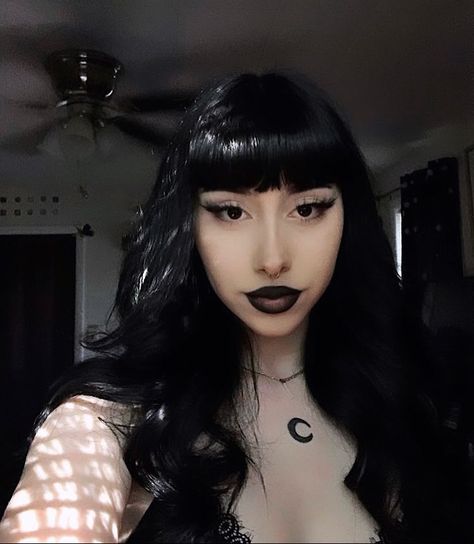 Black hair bangs goth girl blunt bangs black lipstick eyeliner Gothic Bangs Hairstyle, Long Black Hair With Bangs Goth, Short Bangs Black Hair, Goth Haircut Bangs, Goth Haircuts Long, Goth Hair With Bangs, Goth Hairstyles With Bangs, Goth Bangs Long Hair, Goth Wavy Hair