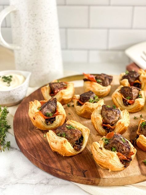 Beef Wellington Bites with Horseradish Cream Beef Wellington Appetizers, Wellington Bites, Millennial Kitchen, Beef Wellington Bites, Mini Beef Wellington, Holiday Roasts, Horseradish Cream, Scalloped Potatoes Cheesy, Appetizers Recipes