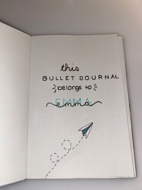 Bullet Journal 1st Page, Diary First Page Ideas, Bullet Journal First Page Ideas, Journal First Page, Bullet Journal First Page, Drama Journal, Bored Ideas, Journal Bible Quotes, Bulletin Journal