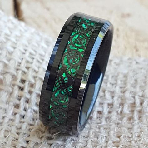 ►Tungsten Ring, Mens Tungsten Wedding Band, Green Wedding Band, Black Tungsten Ring Mens, Celtic Dragon Ring, Personalized Ring ✔100% Cobalt-Free ✔Hypoallergenic ✔Scratch Resistant ✔Comfort Fit ✔Free ready for gifting Velvet Ring Box ✔Free Personalized Engraving ✔Free Shipping within the US Introducing our extraordinary collection of tungsten rings. Crafted with precision, our rings are designed to maintain their luster even through the most demanding of circumstances. With exceptional resistance to scuffs and scratches, they are the perfect choice for individuals seeking a long-lasting piece of jewelry.  Our tungsten rings are meticulously designed with a comfort fit style, offering a truly comfortable and enjoyable wearing experience.     We hope you enjoy browsing through our superb col Green Wedding Band, Green Wedding Rings, Tungsten Engagement Rings, Vintage Anniversary Rings, Wedding Band Black, Morganite Engagement Ring Rose Gold, Wedding Rings Art, Pink Morganite Engagement Ring, Gold Flower Ring