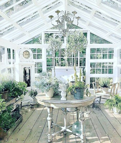 Chippy aged up vintage goodness .. it’s my weakness..well.. and of course chocolate ❤️#vintage #chippy #homedecor 📸 @public311design She Shed Greenhouse, Cottage Shed, Chic Garden, Cottage Retreat, Greenhouse Shed, Shabby Chic Garden, Build A Greenhouse, Charming Cottage, Backyard Greenhouse