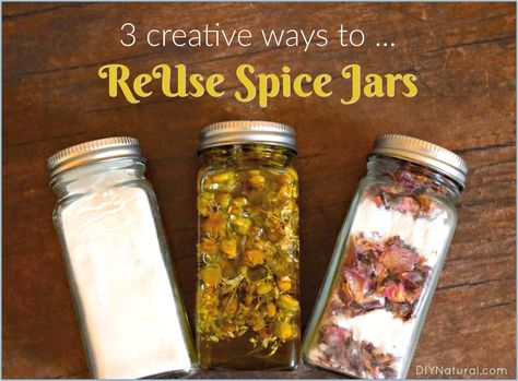 3 Creative Ways to Reuse Your Old Glass Spice Jars Reusing Jars Ideas, Diy Spice Jars, Eco Kitchen, Homemade Spice Blends, Diy Air Freshener, Spice Shaker, Glass Spice Jars, Spice Bottles, Kitchen Jars