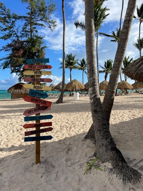 Dominic Republic Punta Cana, Saona Island Punta Cana Pictures, Punta Cana Inspo Pics, Punts Cana Dominican Republic, Punta Cana Dominican Republic Aesthetic, Things To Do In Punta Cana, Republica Dominicana Aesthetic, Punta Cana Aesthetic, Dr Vacation