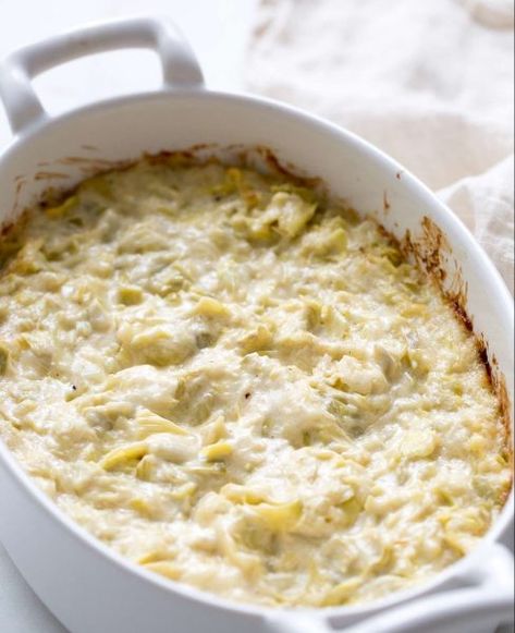 Best Artichoke Dip, Artichoke Dip Recipe Easy, Artichoke Dip Easy, Hot Artichoke Dip, Artichoke Dip Recipe, Bacon Dip, Artichoke Dip, Asiago, Easy Appetizer Recipes