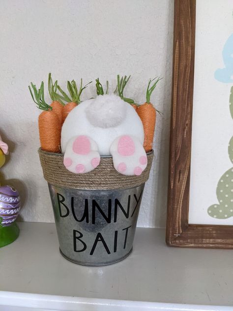 Easter Bunny Flower Pot Craft, Dollar Tree Wood Bunny Crafts, Easter Dollar Tree Diy, Easter Buckets Painted, Dollar Tree Wooden Bunny Crafts, Bunny Butts Craft Dollar Tree, Bunny Butts, Fun Homemade Gifts, Silly Rabbit