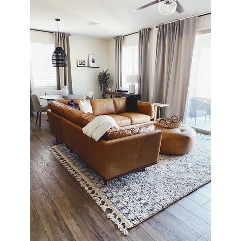 Mid Century Modern And Scandinavian Living Room, Tan Leather Sectional Living Room, Brown Grey Room, Tan Leather Living Room, Leather Couch Ideas, Living Room Leather Couch, Tan Sofa Living Room, Moody Cabin, Tan Ottoman