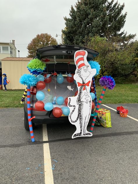 Dr Suess Trunk Or Treat Theme, Cat And The Hat Trunk Or Treat, Dr Suess Trunk Or Treat Ideas For Cars, Cat In The Hat Trunk Or Treat Ideas, Dr Seuss Trunk Or Treat, Trunk Or Treat Ideas, Parade Ideas, The Cat In The Hat, Costumes Diy