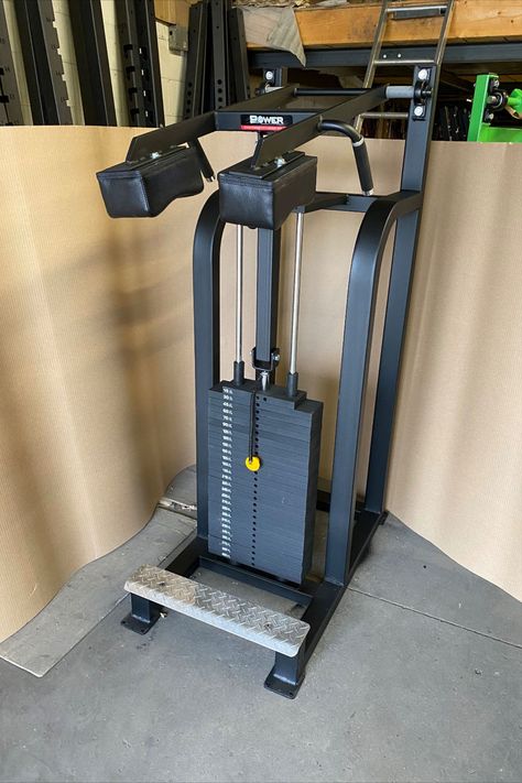 Standing Calf machine with 400 lb of weight. Strengthen the range of motion in the ankle as well as the entire lower leg 🔥 Achieve peak performance and definition. Get ready to feel the burn and see results! 💪👟 #powerbodyfitness #gymdesign #fitnessequipment #fitnessclub #strengthtraining #strengthequipment #canadianmadeequipment #studiogym #athleticperformance #gymequipment #commercialgymequipment #heavylifting #madeincanada #rawsteel #standingcalf #calfmachine #calfraises #legdayeveryday Calf Raise Machine, Calf Workout, Standing Calf Raise, Calf Machine, Calf Exercises, Commercial Gym Equipment, Equipment Workout, Diy Gym, Gym Home