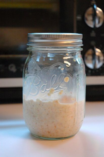 Picture of Stir and refrigerate overnight Over Nite Oatmeal In A Jar, Overnight Oatmeal Recipe, Overnite Oats, Basic Overnight Oats Recipe, Refrigerator Oatmeal, Oats With Yogurt, Overnight Oats Recipe Easy, Oatmeal In A Jar, Overnight Oats In A Jar