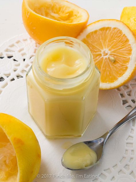 Small Batch Meyer Lemon Curd Meyer Lemon Curd, Meyer Lemon Recipes, Lemon Curd Cake, Lemon Curd Recipe, Lemon Curd Filling, Tart Filling, Berry Tart, Curd Recipe, Lemon Ricotta