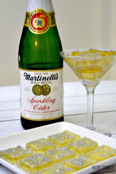 Sparkling Jello Shooters | Kelly Leigh Creates Sparkling Jello For Kids, New Years Eve Jello Shots, Sparkling Jello, Pizza Party Food, Jello Shooters, Sparkling Grape Juice, Jello Cups, Sparkling Juice, Sparkling Cider