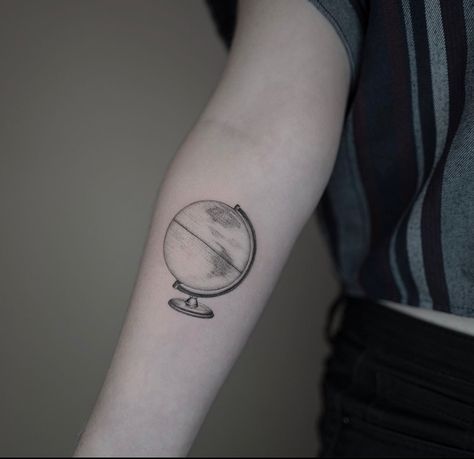 Coldplay Parachutes Tattoo, Sparks Coldplay Tattoo, Coldplay Tattoo Symbol, Parachutes Album, Parachutes Coldplay, Coldplay Sparks, Coldplay Tattoo, Michigan Tattoos, Globe Tattoos