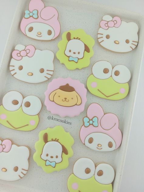 Sanrio Cookies, Hello Kitty Bow Cookies, Hello Kitty Cookies Royal Icing, Hello Kitty Cookies Recipe, Hello Kitty Cookies Aesthetic, Hello Kitty Birthday Theme, Cookie Gram, Hello Kitty Cookies, Cookies Decoradas