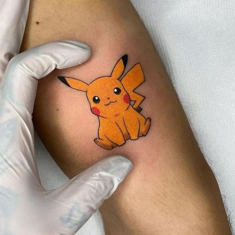 Pikachu Tattoo Design, Chest Tattoo Girl, Wisdom Tattoo, Tattoo Machine Design, Pikachu Tattoo, Electric Dreams, Finger Tattoo For Women, Pokemon Tattoo, Cartoon Tattoos