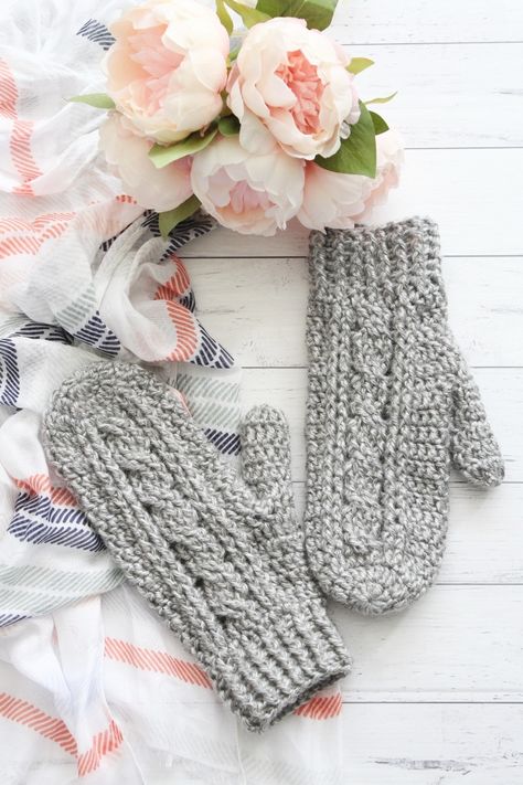 Crochet Cabled Mittens - Free Pattern from All About Ami - Threadbare Creations Crochet Cable Mittens Free Pattern, Blanket Edges Crochet, Knit Blanket Patterns, Edges Crochet, Threadbare Creations, Mittens Free Pattern, Blanket Patterns Crochet, Yarn Tutorials, Mitten Pattern