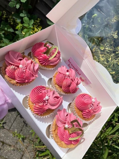 You Pink And Gold Cupcakes, Gold Cupcakes, Cupcake Cake Designs, Cupcake Designs, Pink Cupcakes, Cupcake Cake, Shop Ideas, Cake Ideas, Cake Designs