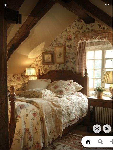 Cottage Room, Cottage Bedroom, Bloom House, Vintage Bedroom, Farmhouse Bedroom Decor, Vintage Room, Bedroom Vintage, Dream Room Inspiration, Dream House Interior