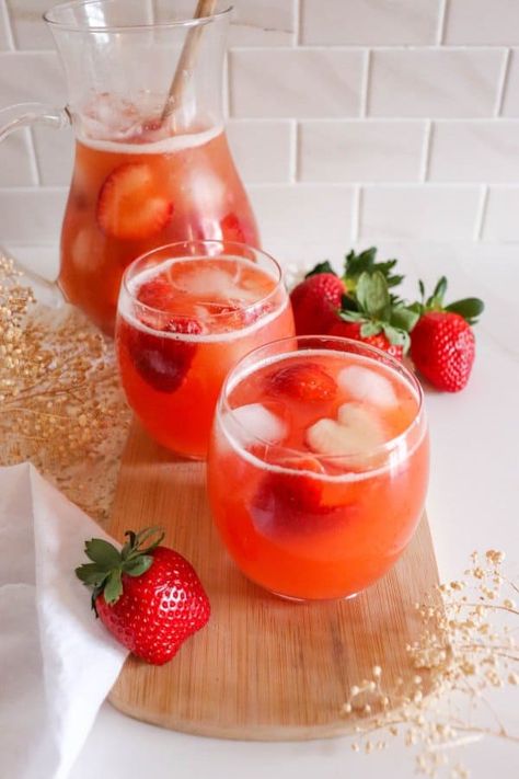 Valentines Day Punch Recipe Valentines Punch Non Alcoholic, Valentines Punch Recipes Non Alcoholic, Valentine Punch, Valentine Drinks Nonalcoholic, Valentines Punch, Valentines Day Punch, Strawberry Punch, Galentines Party Punch, Valentine’s Day Punch