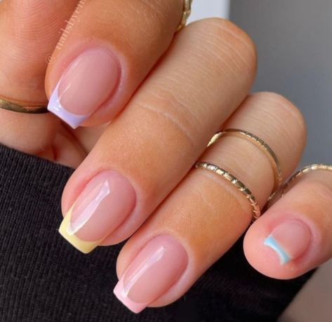 Pastel French Tips Square, Small Nails French, French Pastel, Nails Biab, Unghie Sfumate, Milky Nails, Hair Fixing, Nagel Tips, Simple Gel Nails