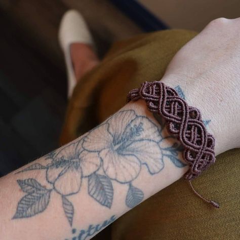 Celtic Knot Bracelet, Macrame Knots Pattern, Wide Bracelet, Knot Bracelet, Bracelet Design, Macrame Knots, Celtic Knot, The Picture, Chocolate Brown