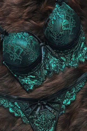 Hot Wedding, Wedding Night Lingerie, Green Lingerie, Lingerie Shoot, Trendy Swimwear, Cute Lingerie, Lingerie Outfits, Pretty Lingerie, Luxury Lingerie