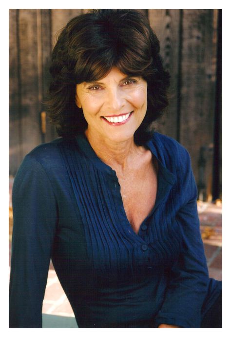 Adrienne Barbeau, Jacqueline Bisset, Stunning Hairstyles, 8x10 Photo, Classic Beauty, Classic Hollywood, Trendy Hairstyles, Sacramento, Hairstyles With Bangs