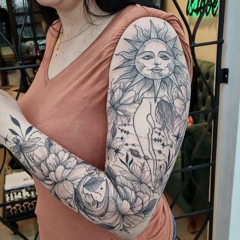 Full Sleeves For Women Tattoo, Witchy Full Sleeve Tattoos For Women, Astrology Sleeve Tattoos For Women, Mystical Tattoo Sleeve, Astrology Tattoo Sleeve, Spiritual Sleeve Tattoos For Women, Unique Tattoo Designs Sleeve, Celestial Sleeve Tattoo, Mixed Style Tattoo Sleeve