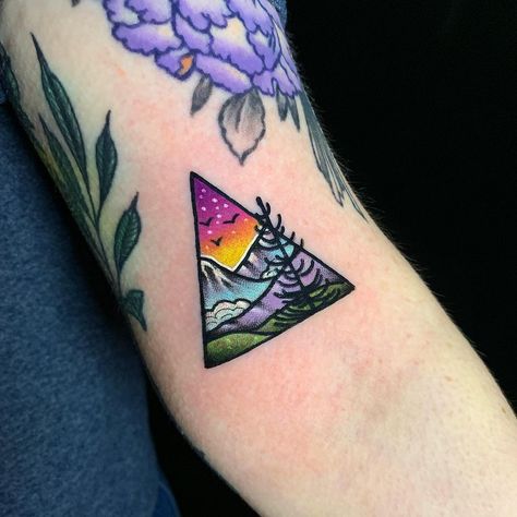 Triangle Tattoo Mountain, Nature Memorial Tattoo, Moab Tattoo Ideas, Mountain Color Tattoo, Mountains And Stars Tattoo, Trip Tattoo Ideas, Colorado Tattoo Ideas For Women, Grand Canyon Tattoo, Nevada Tattoo