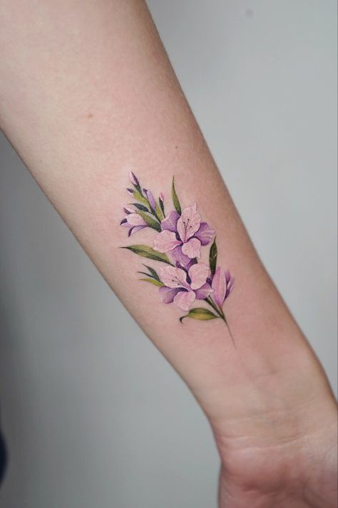 Delicate Gladiolus Tattoo, Colored Floral Tattoo Design, Purple Gladiolus Tattoo, Gladiolus Tattoo Color, Realistic Flower Tattoo Color, Gladiolus Flower Tattoo Small, Korean Flower Tattoo, Gladiolus Flower Tattoo, Purple Flower Tattoo