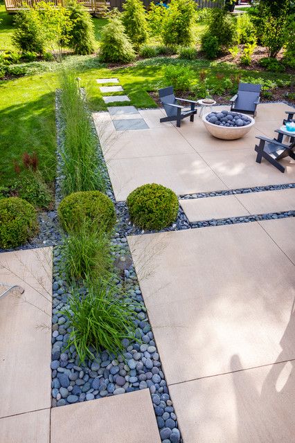 New Patio Ideas, Backyard Decorating, Landscape Yard, Patio Pictures, Patio Remodel, Modern Patio Design, Paver Designs, Pavers Backyard, Concrete Patio Designs