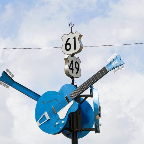 9 Fantastic Experiences In Historic Jackson, Mississippi Clarksdale Mississippi, Blue Calendar, Mississippi Blues, Juke Joints, Music Museum, Jackson Mississippi, Blues Musicians, American Road, Blues Festival