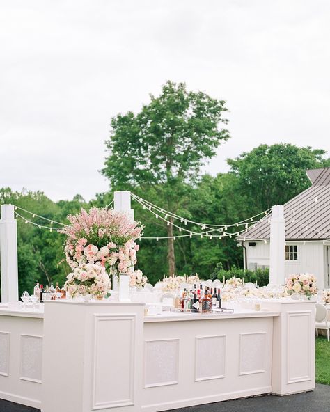 Step into the enchanting world we created for this Plains Private Estate Wedding! From the meticulously arranged florals to the sophisticated decor, every element was designed to capture the essence of elegance and celebration.

#designsbyoochay #dboweddings #luxuryevents #eventflorist #weddingflorist #weddingdesigner #dreamwedding  #bridetobe #dcflorist #atlantaflorist #floraldesign #eventinspiration #weddingflowers #eventflowers #mdweddings #dcweddings  #weddingphotography #weddingdetails #weddinginspiration #weddingdecor #dcweddingflorist Private Estate Wedding, Sophisticated Decor, Classic Outdoor, Luxury Event, Event Flowers, Event Inspiration, Dc Weddings, Estate Wedding, Wedding Florist