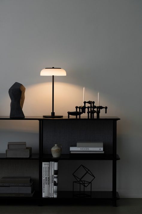 Dark Minimalist, Elegant Table Lamp, Minimalist Lighting, Dark Interiors, Royal Design, Table Lamp Design, Black Table Lamps, Foto Ideas Instagram, Glass Table Lamp