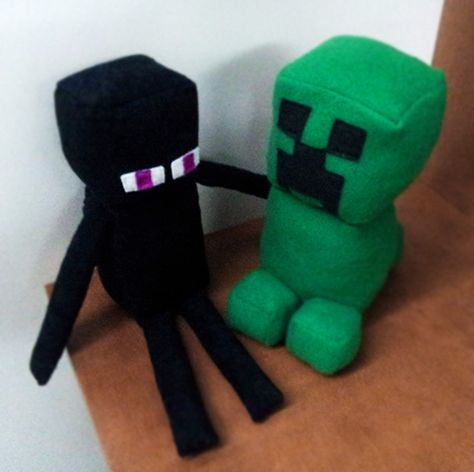 Creeper And Enderman, Crochet Minecraft Enderman, Minecraft Pajama Pants, Enderman Plush, Minecraft Spider Plush, Creeper Outfit, Creeper Minecraft, Minecraft Mobs, High Waist Yoga Pants