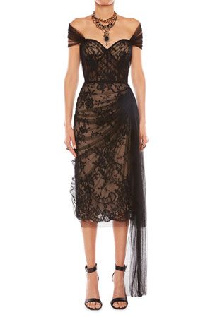 B61UP Alexander McQueen Lace Corset Cocktail Dress with Draped Scarf Corset Evening Dress, Lace Corset Dress, Cocktail Dress Classy, Black Alexander Mcqueen, Alexander Mcqueen Dresses, فستان سهرة, Lace Evening Dresses, Lace Corset, Corset Dress