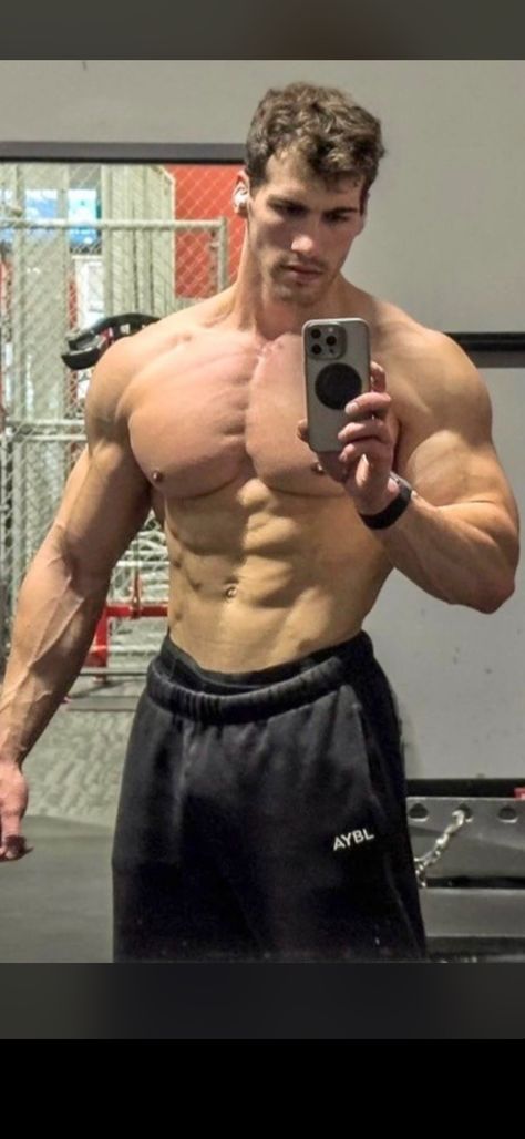 Natural Bodybuilding Men Physique, Big Muscular Men, Lean Body Men, Perfect Physique, Gym Boy, Healthy Man, Bodybuilders Men, Natural Bodybuilding, Fitness Inspiration Body