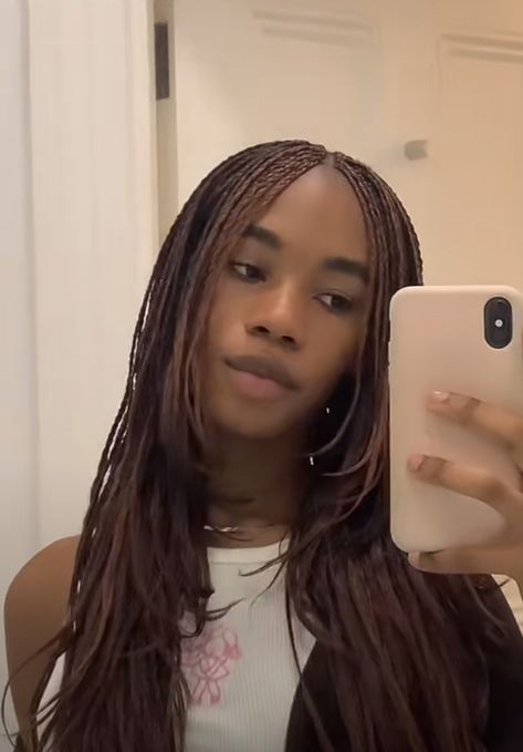 A black women with dark brown long micro braids taking a selfie Layered Micro Braids, Braids Y2k, Layered Braids, Wig Black Women, Senegalese Braids, Knotless Braid, Braid Wig, Box Braids Hairstyles For Black Women, Braids Hairstyles Pictures