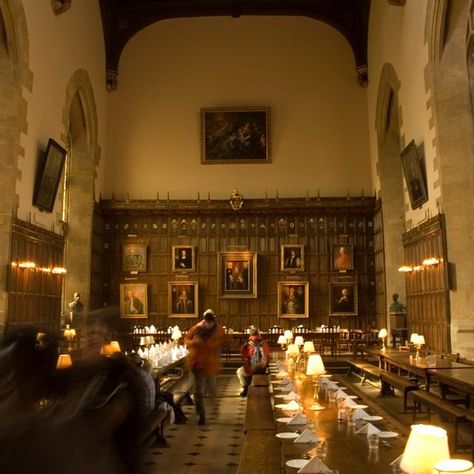 Oak Beams, New College Oxford – Oxford, England - Atlas Obscura College Dining Hall, Oxford United Kingdom, Oak Beams, Oxford College, Oxford City, Planting Trees, Oxford England, Dream College, New College