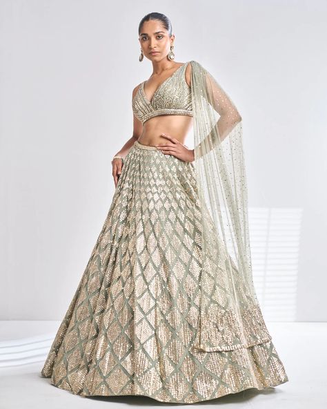 Green Sequin Lehenga, Sequin Lehenga, Seema Gujral, Beads Embroidery, Net Lehenga, Lehenga Blouse, Indian Gowns, Green Sequins, Bugle Beads