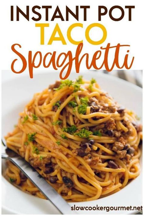 When your family wants the same old favorites, but. you would like to mix things up, literally mix them up! Combine two delicious meals like spaghetti and tacos to make this Instant Pot Taco Spaghetti! #slowcookergourmet #instantpot #instantpotrecipes #spaghetti #tacos #tacospaghetti #instantpotpasta Spaghetti Taco, Spaghetti Tacos, Instant Pot Spaghetti Recipe, Instant Pot Spaghetti, Taco Spaghetti, Instant Pot Pasta Recipe, Spaghetti Recipe, Yummy Pasta Recipes, Instant Pot Dinner Recipes