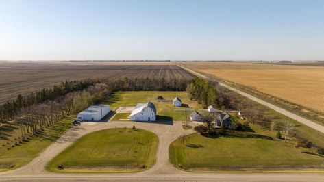 Farm Building, Life Dreams, Home Farm, Hobby Farm, Farm Buildings, Hobby Farms, Building Plans, Summer Dream, Country Life