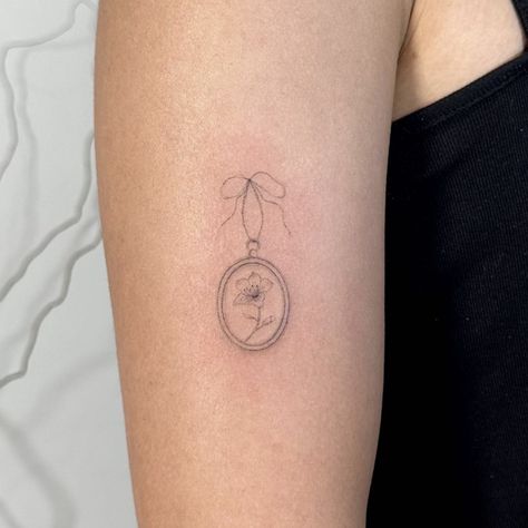 Tattoo To Honor Dad, Mandolin Tattoo, Wizard Of Oz Tattoo Small, Kids Drawing Tattoo, Kettle Tattoo, Subtle Disney Tattoos, Childhood Tattoo Ideas, Tattoo For Grandparents, Bread Tattoo