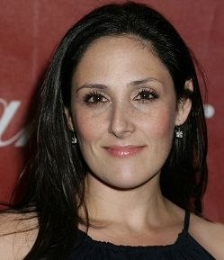 Ricki Lake to produce documentary exposing the dangers of contraception | LifeSiteNews.com Ricki Lake, Natural Family Planning, Hippie Mama, Natural Cycles, Hormonal Birth Control, Fertility Awareness, Eyes Dark, Natural Fertility, Dark Brown Eyes