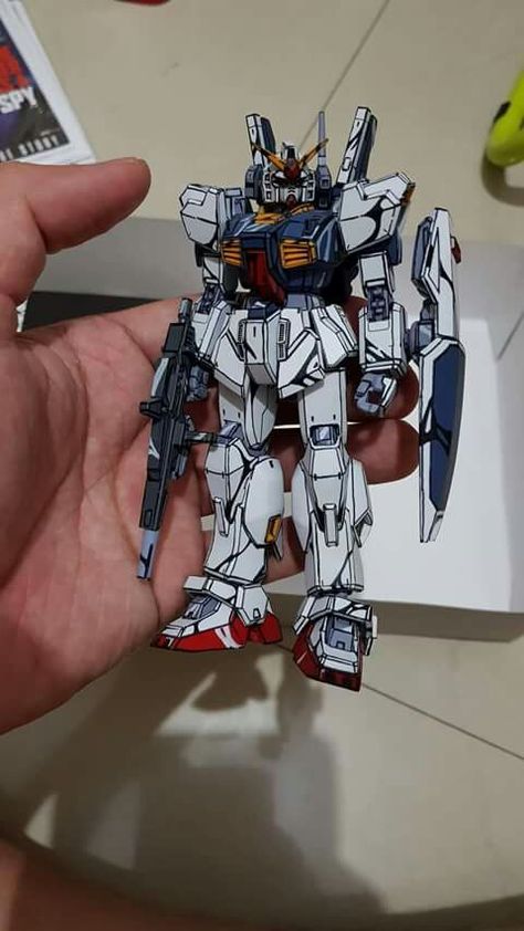 Gundam Model Custom, Custom Gundam Model, Gundam Pfp, Black Gundam, Gundam Papercraft, Cell Shading, Cel Shading, Gundam Metal Build, Gundam Collection