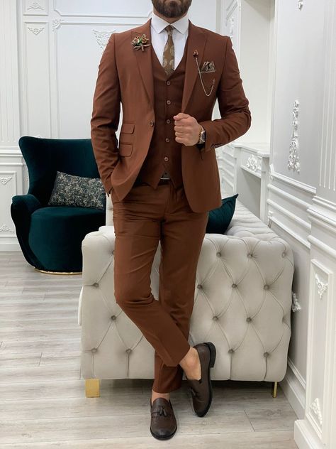 Brown Suits For Men, Long Coat Men, Pants Gift, Mens Suit Vest, Suit Material, Groomsmen Suits, Brown Suits, Slim Fit Suits, Jacket Vest