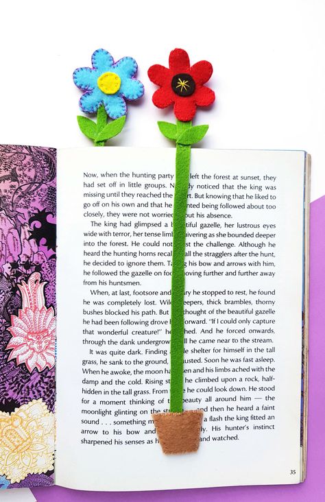 Bookmarks Craft, Flower Bookmarks, Penanda Buku, Felt Flowers Diy, Felt Bookmark, Bookmark Craft, Bookmarks Kids, Crafts For Seniors, Flower Bookmark