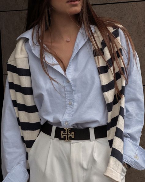 Armatura weekend: Un outfit perfecto con nuestra camisa oversized azul & suéter Newport by @danielacastror 🐎 Outfit Con Camisa, Newport, Vision Board, Ootd, On Instagram, Instagram